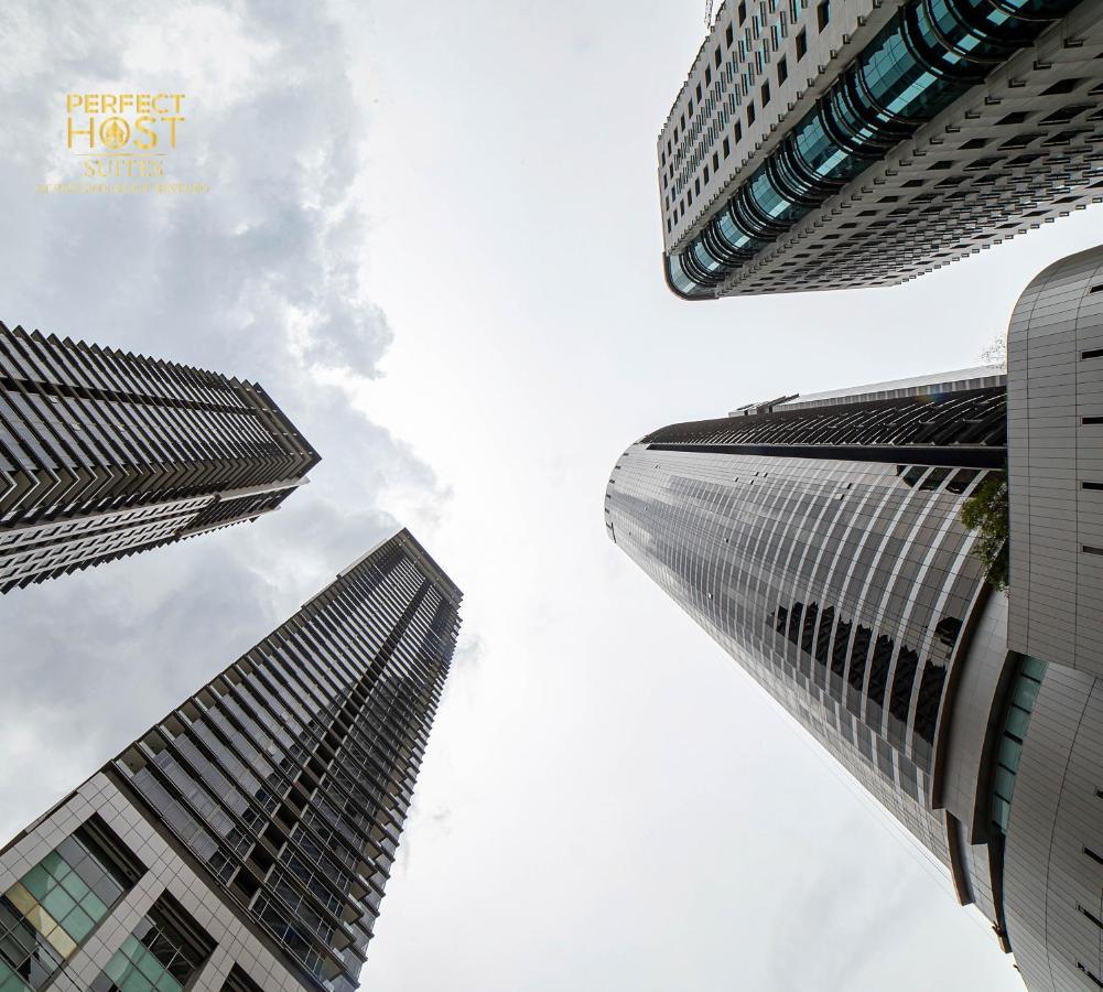 Ph Suites At Pavilion Bukit Bintang Kuala Lumpur Zewnętrze zdjęcie Residential buildings in the district
